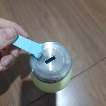 Korkmaz Mutfak Eşyaları Bambino Çocuk Matarası Kapak Bozuk