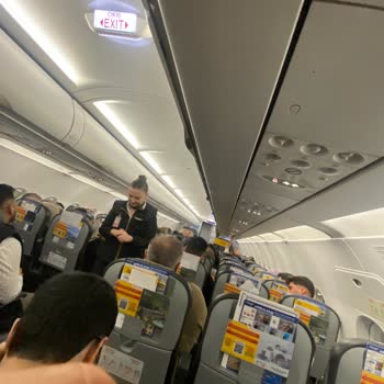 Pegasus Uçağın 1 Saat Geç Kalkması Ve Açıklama Yüz Kızartıcı