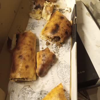 Köroğlu Pide Kebap Kul Hakkı Diye Bir Şey Var. Buz Gibi Dönmüş Pide Yollamak.