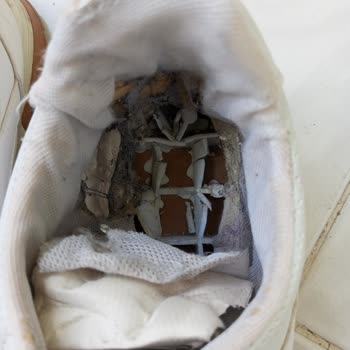 Muggo Ayakkabı (Deparshoes) 5 Ayda Paramparça Oldu!