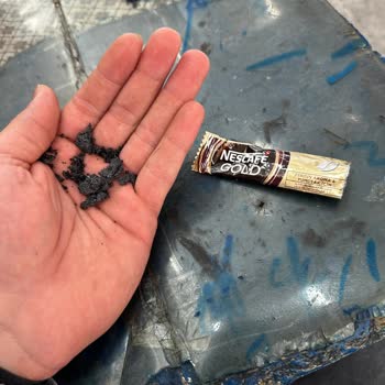 Nescafe Gold İçi Bozulmuş