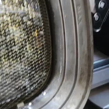 Philips 9650 XXL Airfryer İç Aparatları Yapıştırma Yapıyor