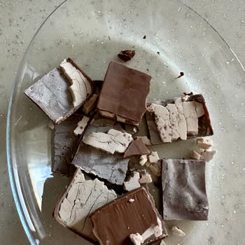 Migros'tan Kampanyalı Diye Aldığım Milka Çikolatanın Kalitesizliği!