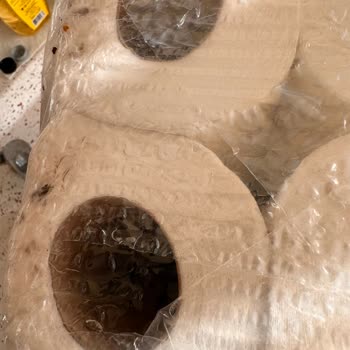 Migros Tuvalet Kağıdı, Hijyensiz, Sağlıksız, Çamurlu, Islak Geldi