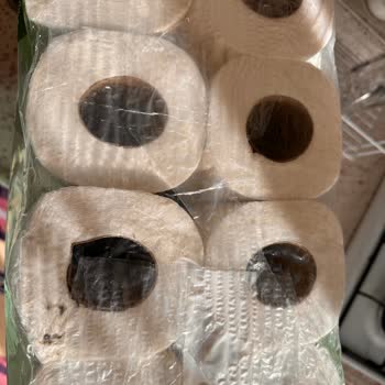 Migros Tuvalet Kağıdı, Hijyensiz, Sağlıksız, Çamurlu, Islak Geldi