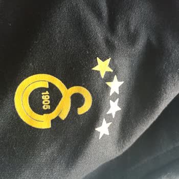 Fest Danışmanlık ve Depolama Aras Kargo İle Sipariş Ettiğim Galatasaray Baskılı Altüst Eşofman Takımı Kalitesiz Ve İade Talebim Engellendi