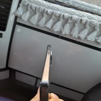 Xiaomi Note 12 Telefon Yamuluyor Isınıyor