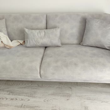 Bellona Koltuk Kartelada Seçtiğimizden Farklı Geldi