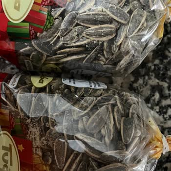 Tuğba Kuruyemiş Hatalı Ürün Gönderiyor