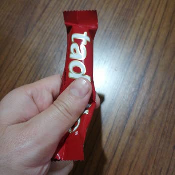 Tadelle Çikolata Ambalajın Yarısı Boş