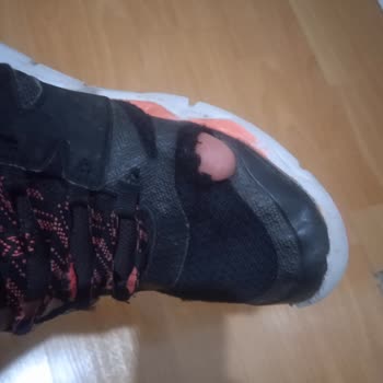 Decathlon Dan Aldığım Ayakkabı Yırtıldı