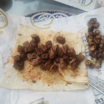 Sembol Ocakbaşı Et Ve Ciğer Diye Yağ Geldi