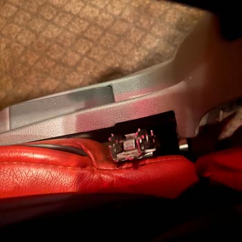 Es Turizm Yanlış Destinasyon Bilgisi Ve Kırık Emniyet Kemeri