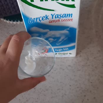 Pınar Yağlı Süt İçinden Çıkanlar