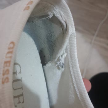 Temmuz Ayında Aldığım Guess Ayakkabı 6 Ay Bile Dayanamadı