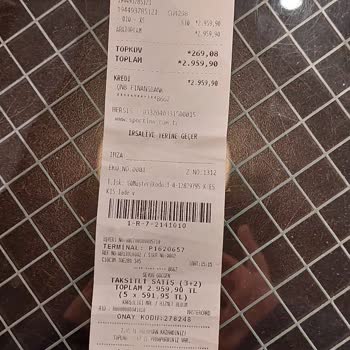 Nike Üründe Kısmen Renk Değişimi