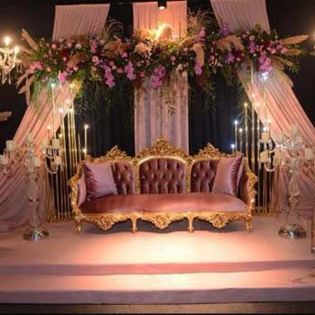 Ayşe Sayan Organizasyon Eksik Konsept Ve Özensiz Sahne Kumaşı