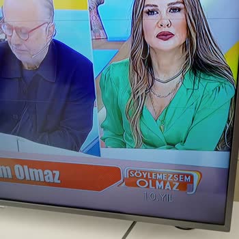 Philips TV'nin Ekranında Çizgi Var