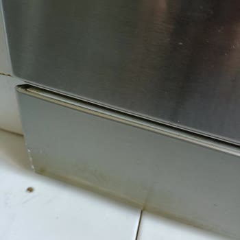 Bosch Bulaşık Makinesi Yüzeyinde Soyulma