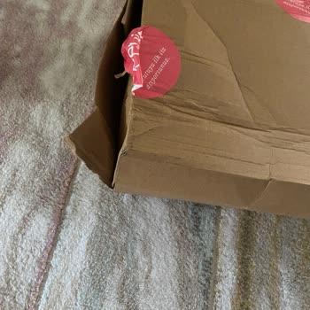 Aras Kargo, Kargolar Dağılmış Olarak Geliyor