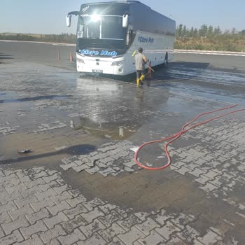 Özlem Cizre Nuh Turizm Sigara Kokulu Yolculuk