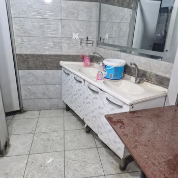 İzmir Büyükşehir Belediyesi İzmir Otogar WC; Sifonlar İptal Edilmiş