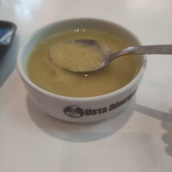 Usta Dönerci Tadı Ve Şekli Kötü Bir Çorba