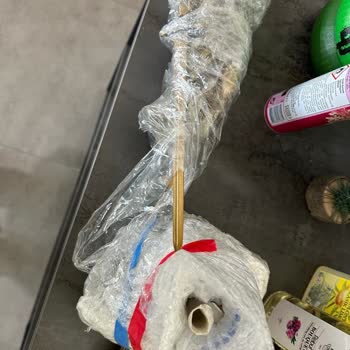 MNG Kargo Hasarlı Ürün Teslimatı, Kargo Ortadan İkiye Ayrılmış Kırık Bir Şekilde Teslim Edildi!