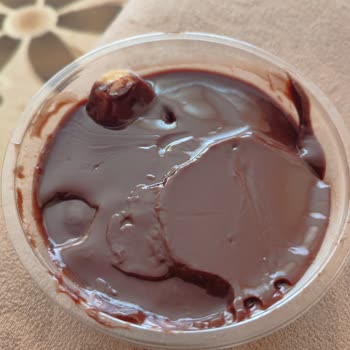 BİM Küflü Profiterol Şikayeti