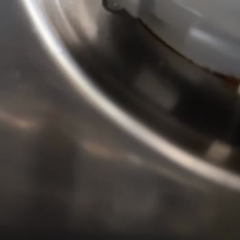 Arçelik Marka Bulaşık Makinesinin İç Gövde Kısmının Paslanması