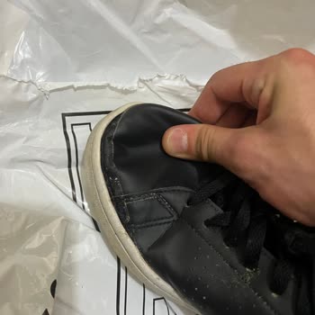 Adidas Ayakkabı Deformesi İncelemeye Gönderilen Ürün