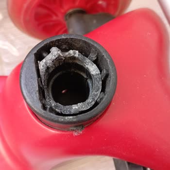 BİM Rookie Scooter Gidonunun Kalitesi Çok Kötü, Değişim İstiyorum