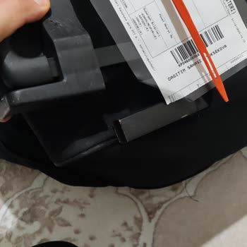 PTT Kargo Valizde Oluşan Hasar