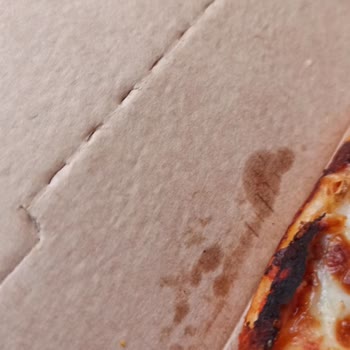 Little Caesars Yanlış Pizza Özensiz Personel