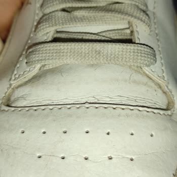 Özdilek Ev Tekstili Beyaz Puma Ayakkabının Astar Parçalanması