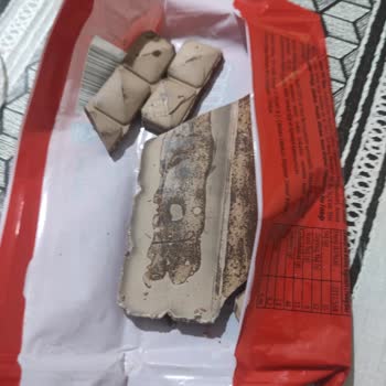 Eti Gıda Eti Sütlü Çikolata Bozulmuş