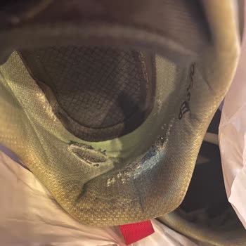 Sözde Kaliteli Garantili Skechers Ayakkabısı