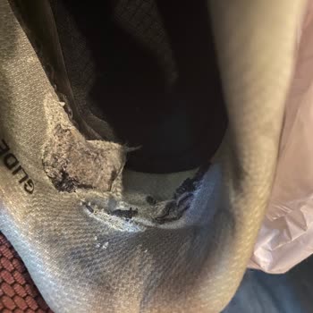 Sözde Kaliteli Garantili Skechers Ayakkabısı