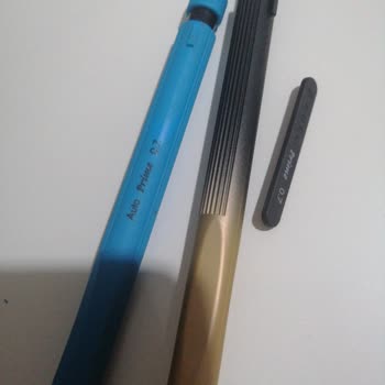 Adel Prime Uçlu Kalem Çabuk Bozuluyor