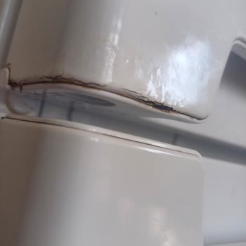 Profilo Buzdolabı Kapak Çürümesi