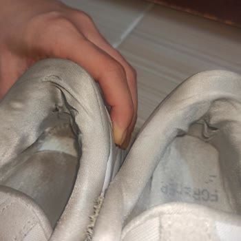 Puma Ayakkabı 4 Ayda İç Astarı Yırtıldı