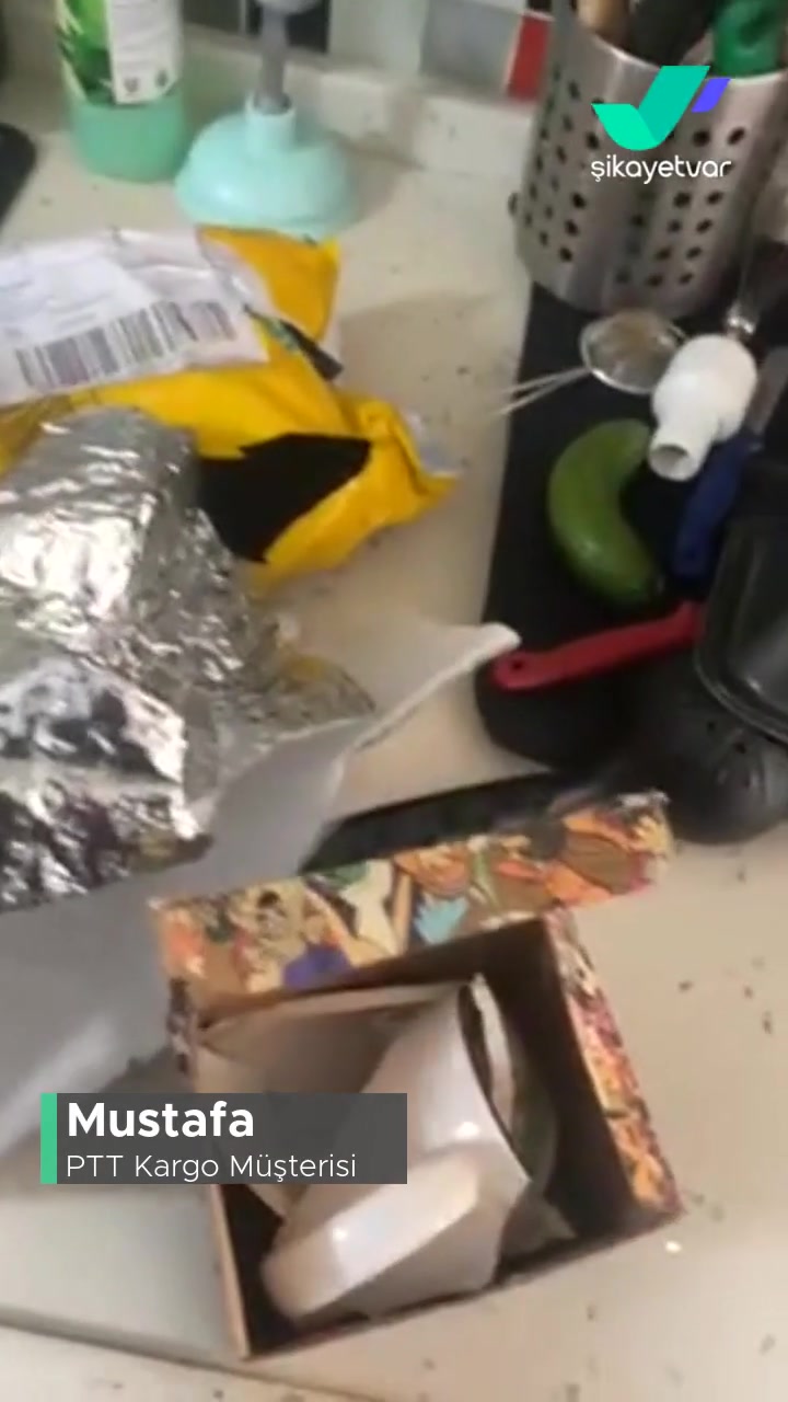 PTT Kargonun Kargoların Üzerinden Kamyonla Geçmeden Getirmemesi videonun kapak resmi