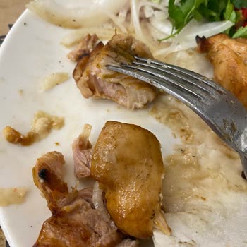 Şanlıurfa Büyükşehir Belediyesi Restoranda Hijyenin Olmaması Etlerin Çiğ Olması