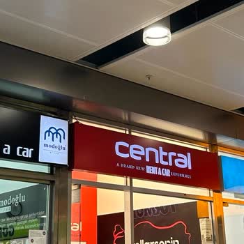 Central Rent A Car Kredi Kartı Borçlanmasından Dolayı Aracı Vermiyorlar