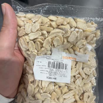 Migros Fıstık İçinde Bulunan Kurt