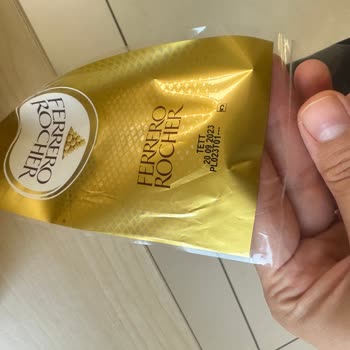 Ferrero Rocher Bozuk Çikolata