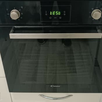 Candy Beyaz Eşya Candy Marka Ankastre Mutfak Fırını Çalışmıyor.