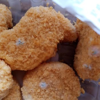BİM'den Aldığım Gedik Piliç Nugget'ın Küflü Çıkması