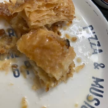Güneli Pastanesi Güneli Atapark Şubesi