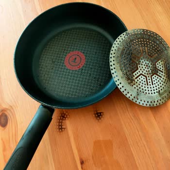 Tefal Tava Taban Çıktı